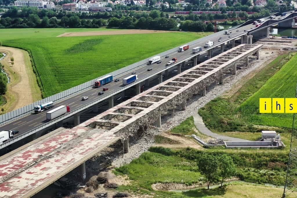 Neckartalübergang-1024×683 Neckartalübergang x